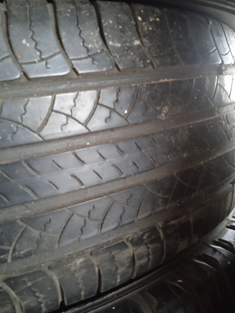 Автошины для вашей машины 235/55R19