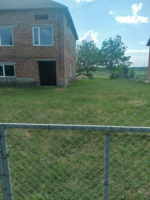 Будинок (новобудова)