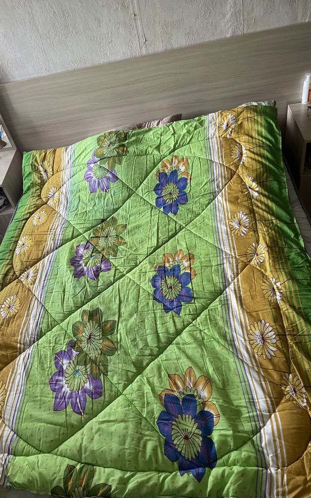 Продам одеяло зимнее