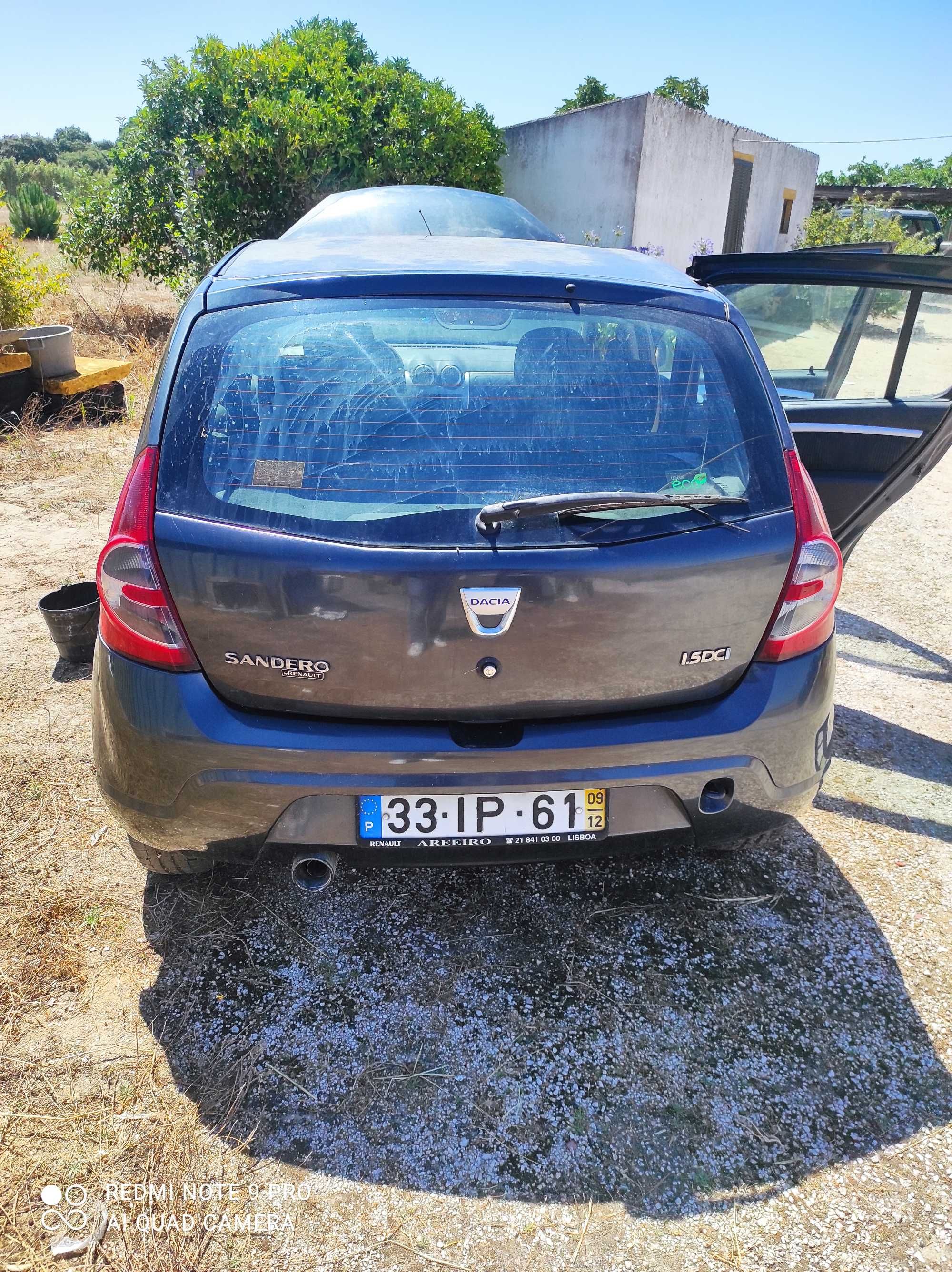 Vendo carro sem motor