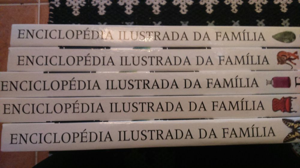 Enciclopédia ilustrada da família