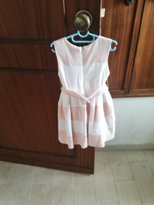 Vestido menina tamanho 5 anos mayoral