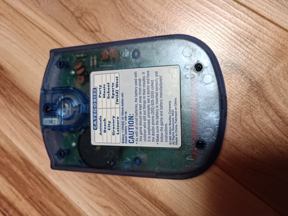 Электронная игра винтаж.