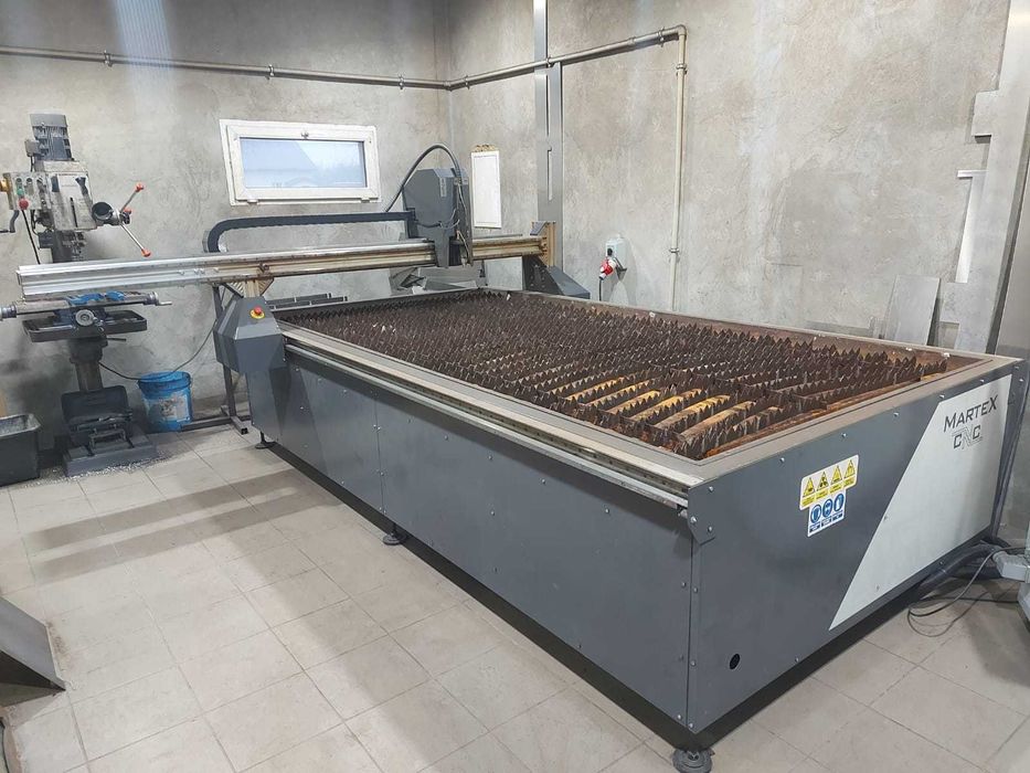 Ploter plazmowy CNC 1530 mm x 3030 mm źródło plazmy Hypertherm 65 SYNC