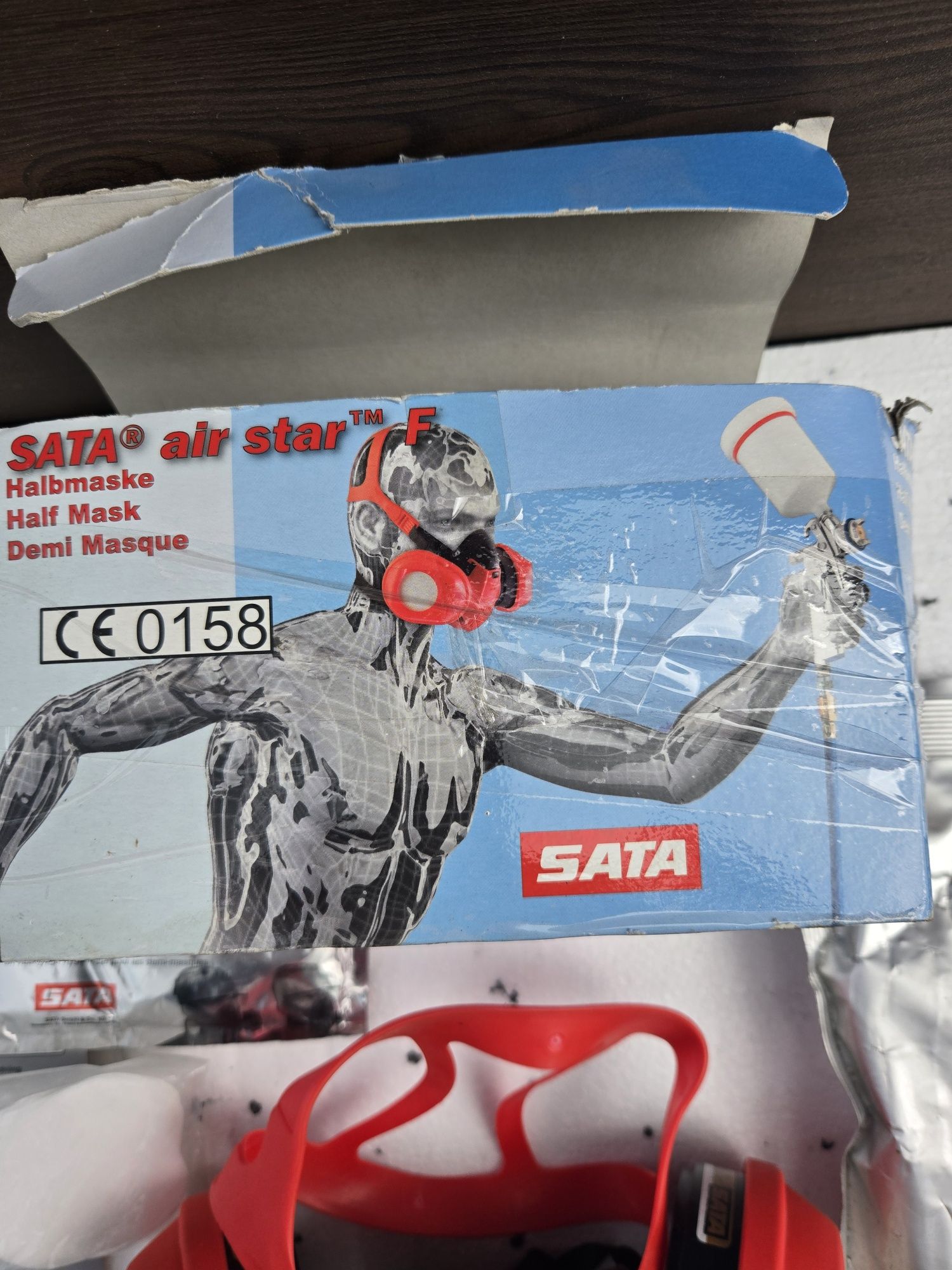 Maska lakiernicza Sata