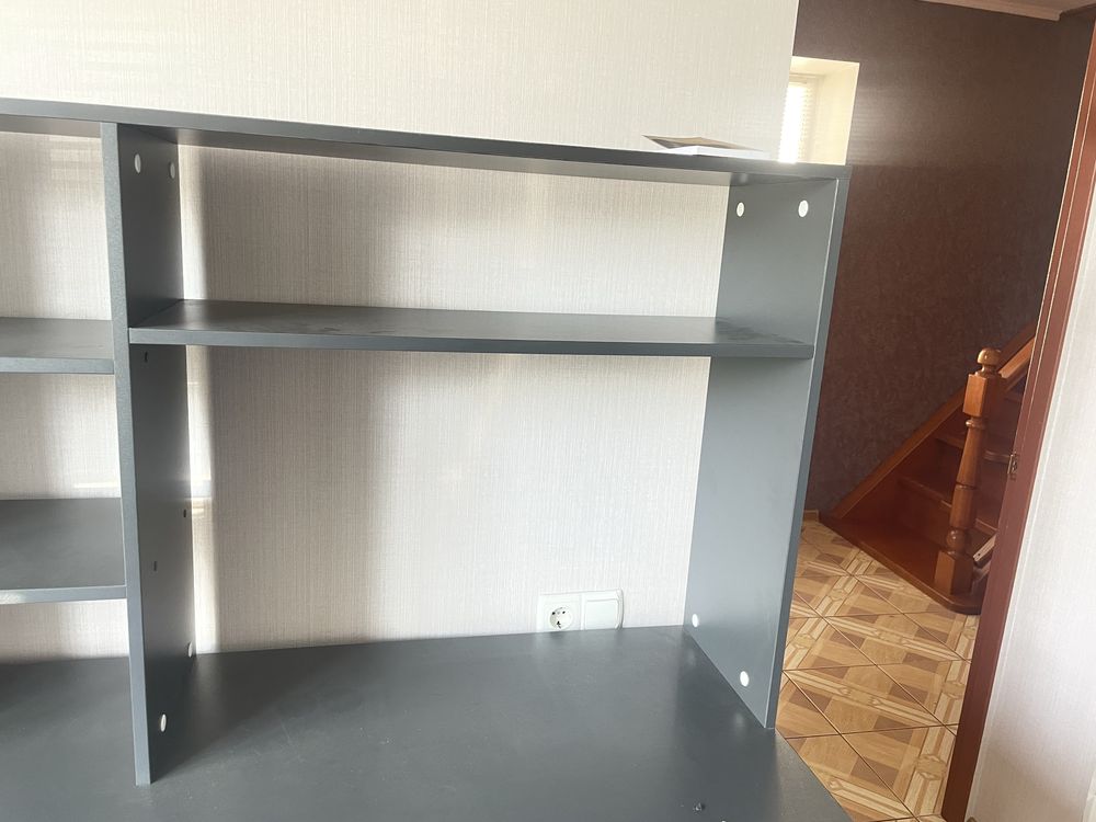Компютерний письмовий робочий стіл для двох дітей