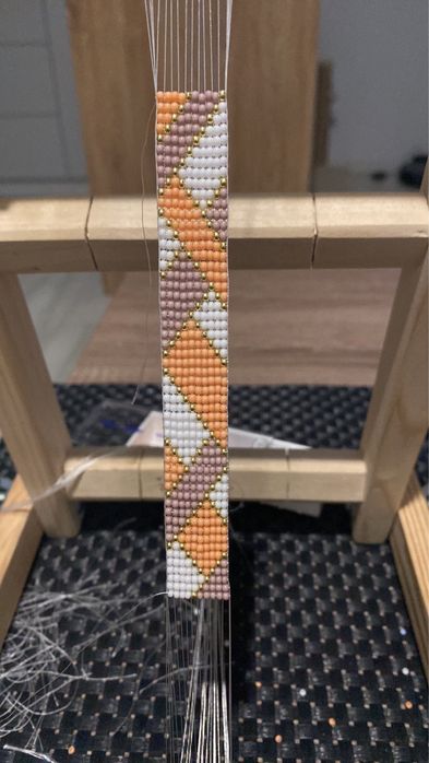 Гердан, силянка, чокер, кривулька, вироби з бісеру