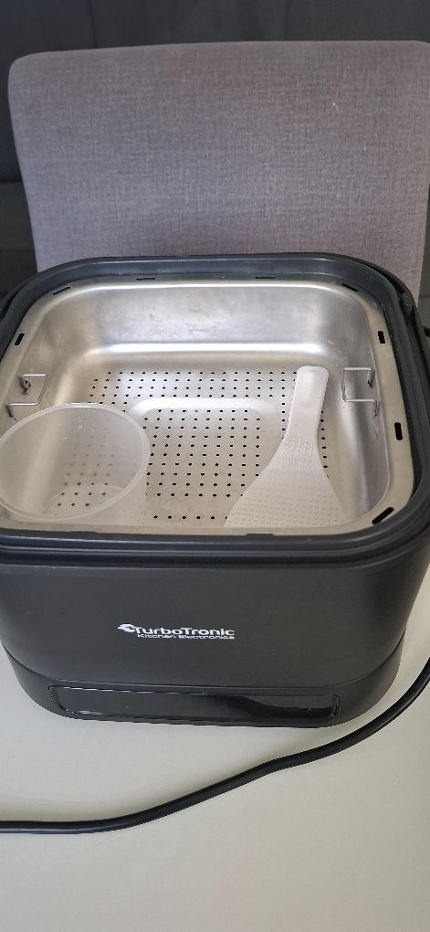Multicooker  czarny