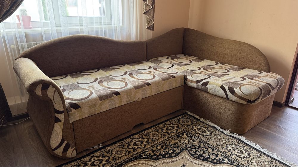 Диван кутовий…..