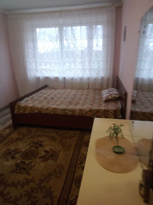 Здам 2х-кімнатну квартиру в районі Червоної гори