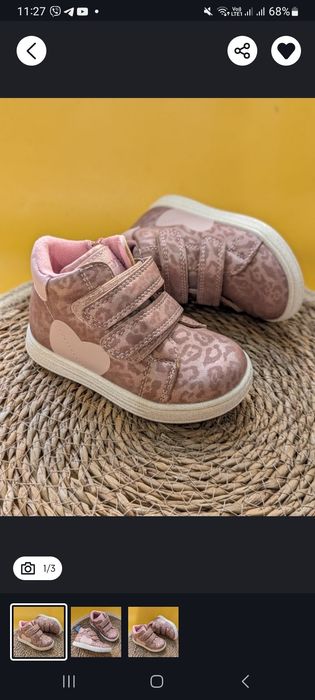 Продам взуття на дівчинку