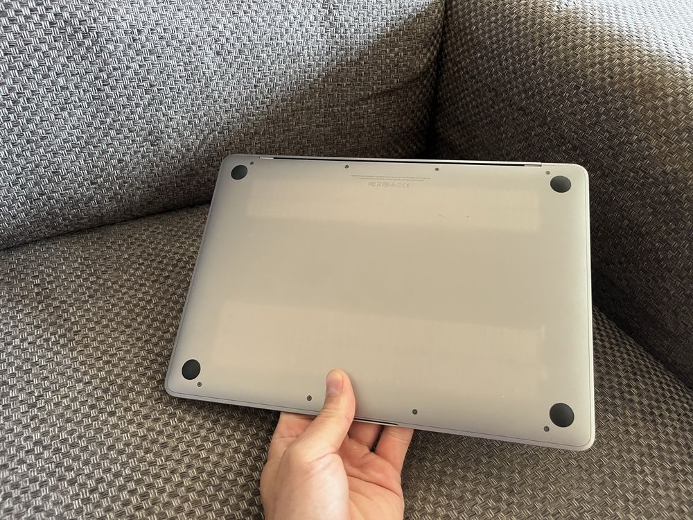Apple MacBook Retina 12 дюймів 2015 АКБ 92%