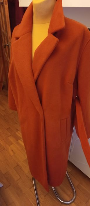 Piękny płaszcz rudy ciepły i lekki oversize 52/54