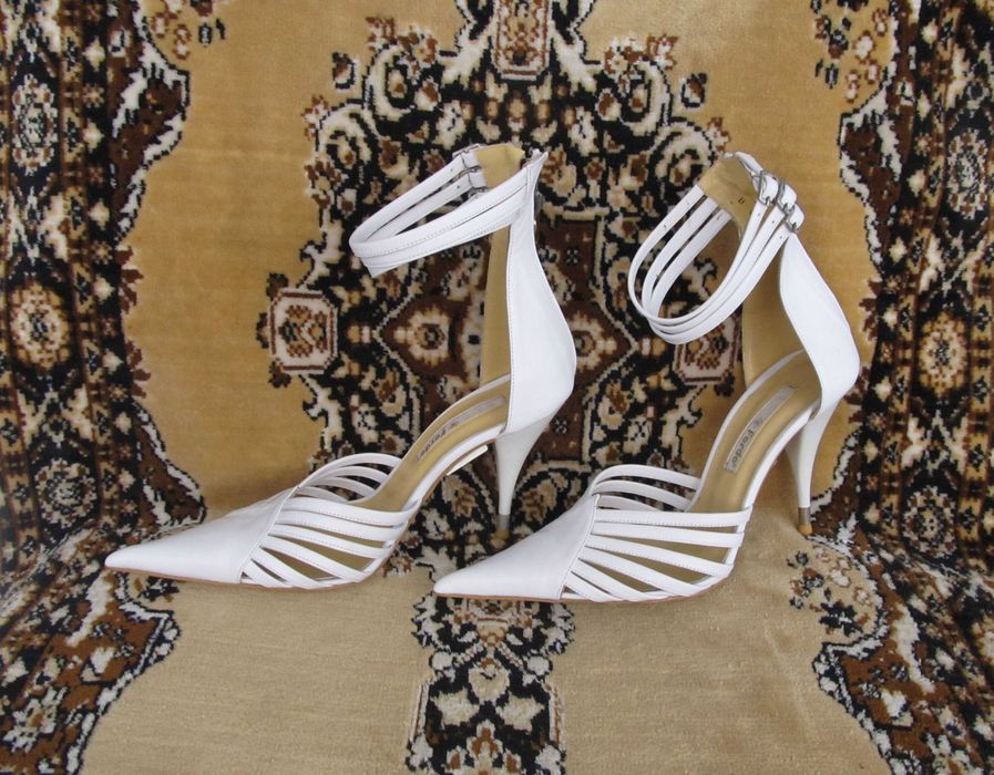 Босоножки женские летние, на каблуке