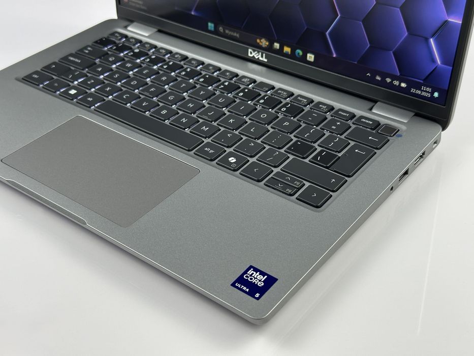 Laptop DELL Latitude 5450 | Ultra 5 125U / FHD / 16GB / 256GB