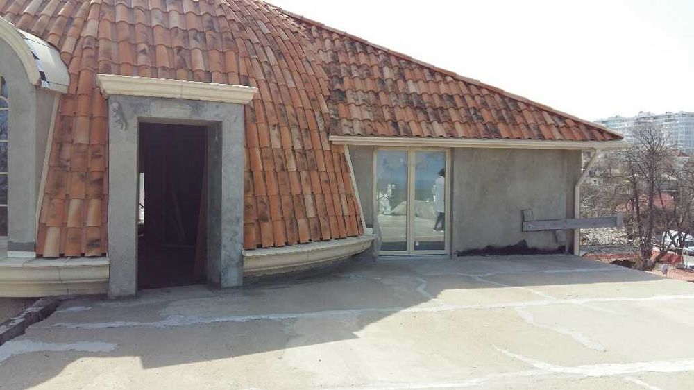 Новое здание 1200 м2 в центре Аркадия под бизнес 13 соток