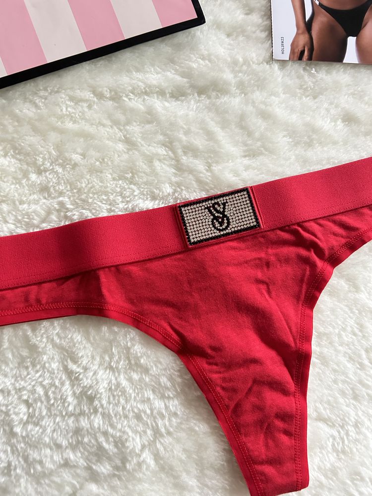 Victoria’s Secret nowe majtki S stringi czerwone bawełna logo metka