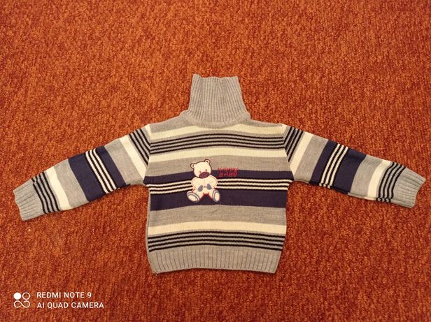 Тёплый свитер на мальчика 2-3 лет