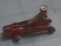 macaco hidraulico com rodas