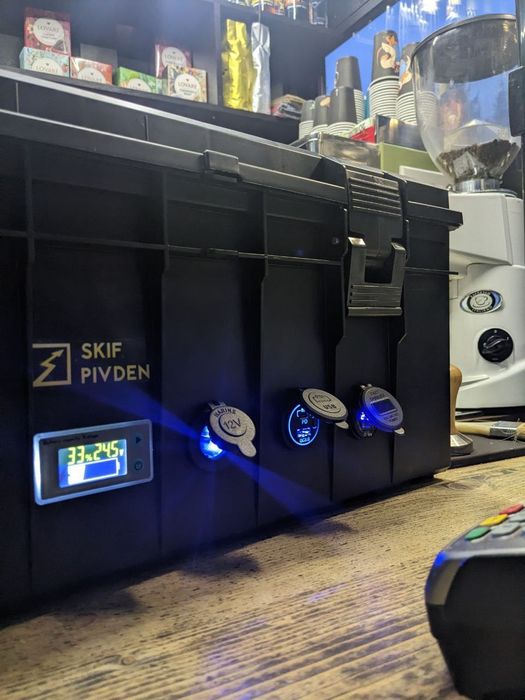 Зарядна станція Skif Pivden 2KWh