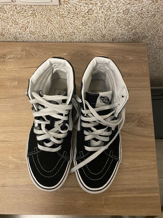 Високі кеди Vans