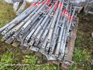 Słupek poręczy + stopa wkręcana system Delta Unimax