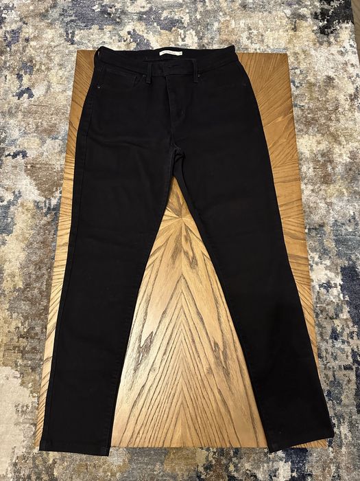 Джинсы Levis 32 р идеальное состояние