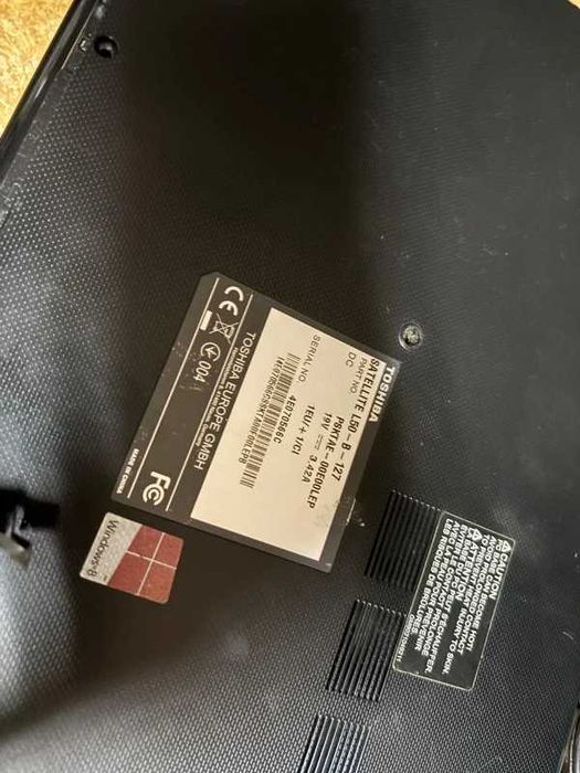 Toshiba Satellite L50-B-127 Para Peças