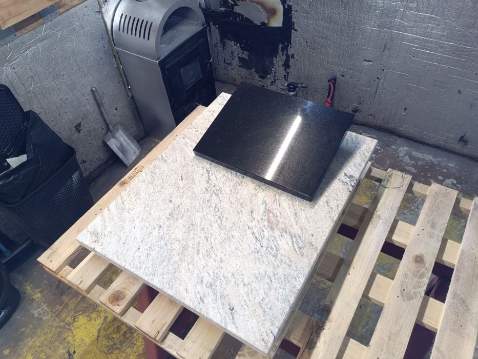 Pomnik urnowy lub dla dziecka