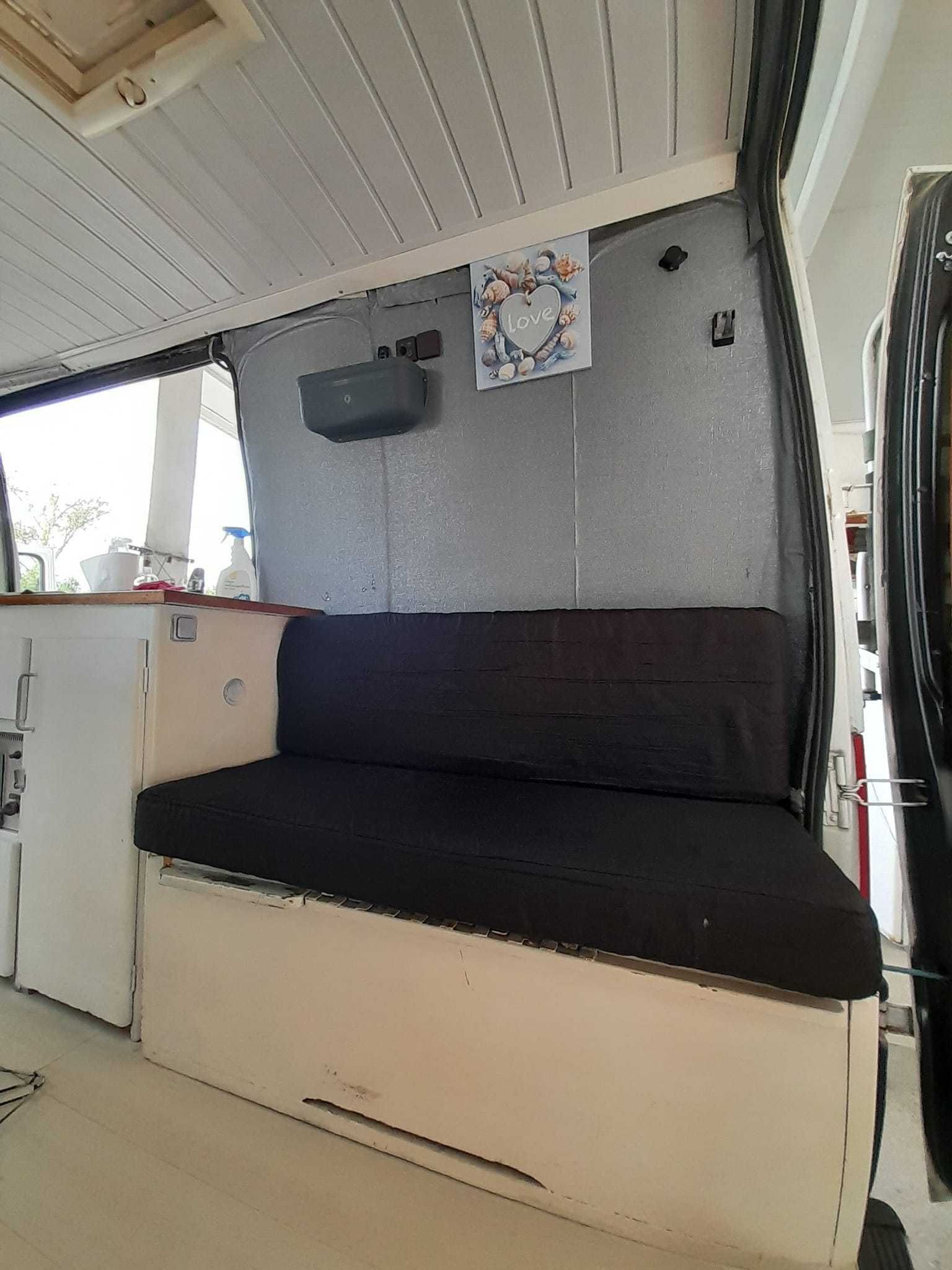 Alugo autocaravana (2 pessoas) disponível