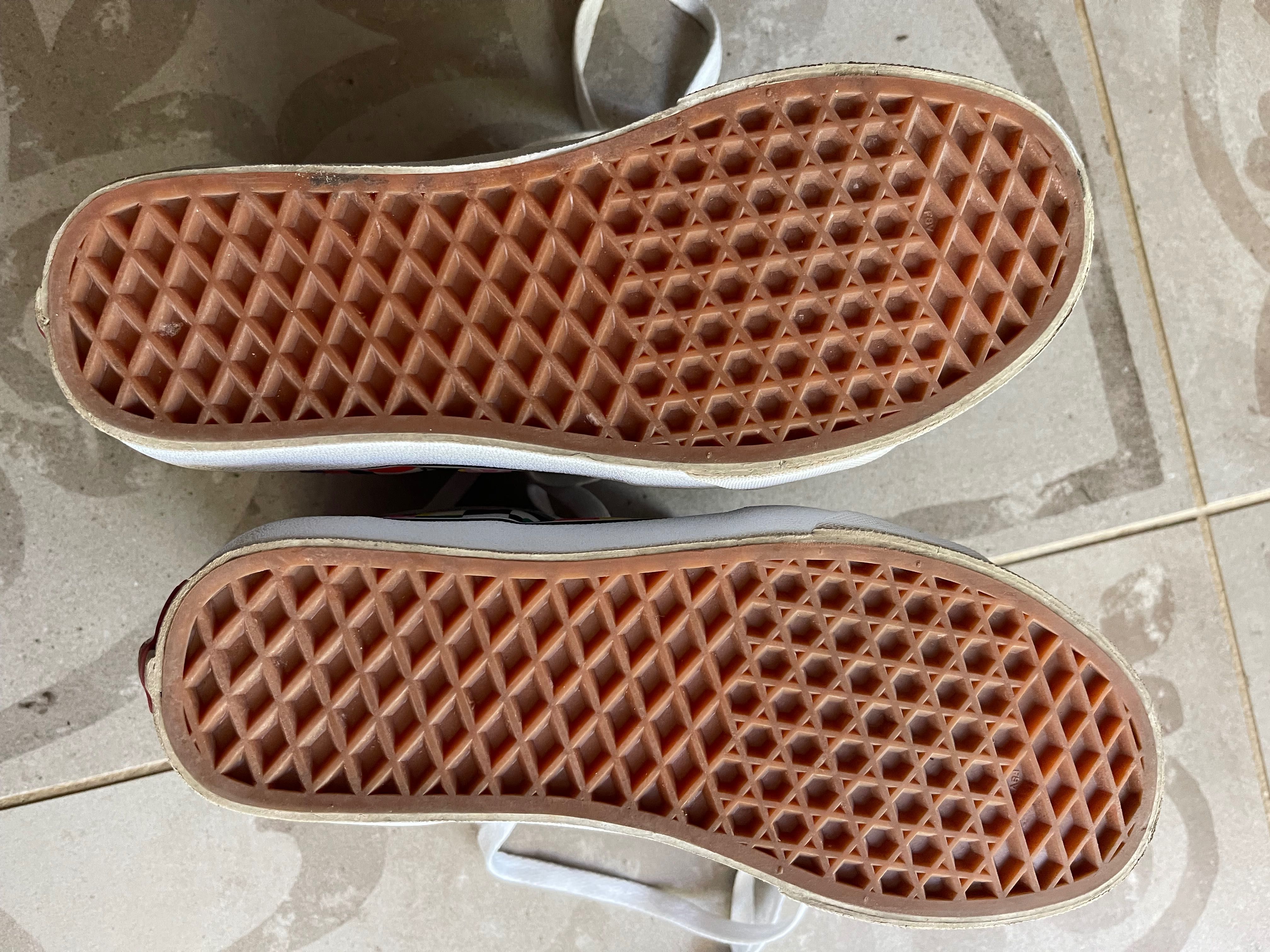 Sapatos Van’s em muito bom estado