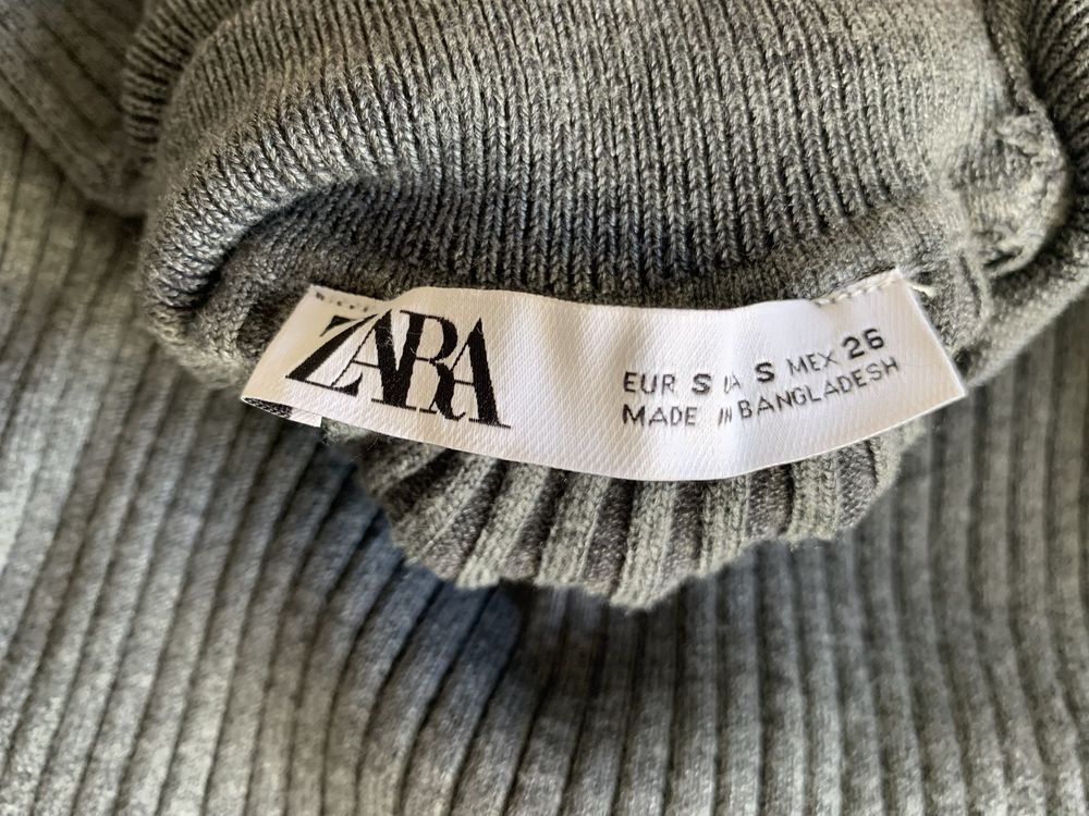 Camisola gola alta cinzenta, tamanho S,Zara