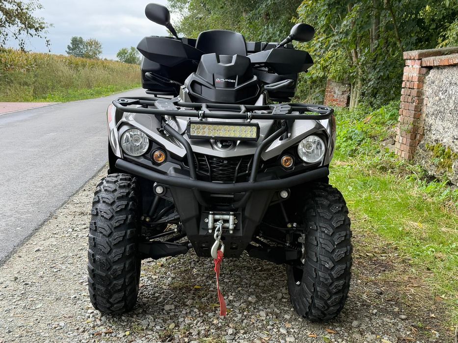 Quad Can-am Outlander 570 max xt dps