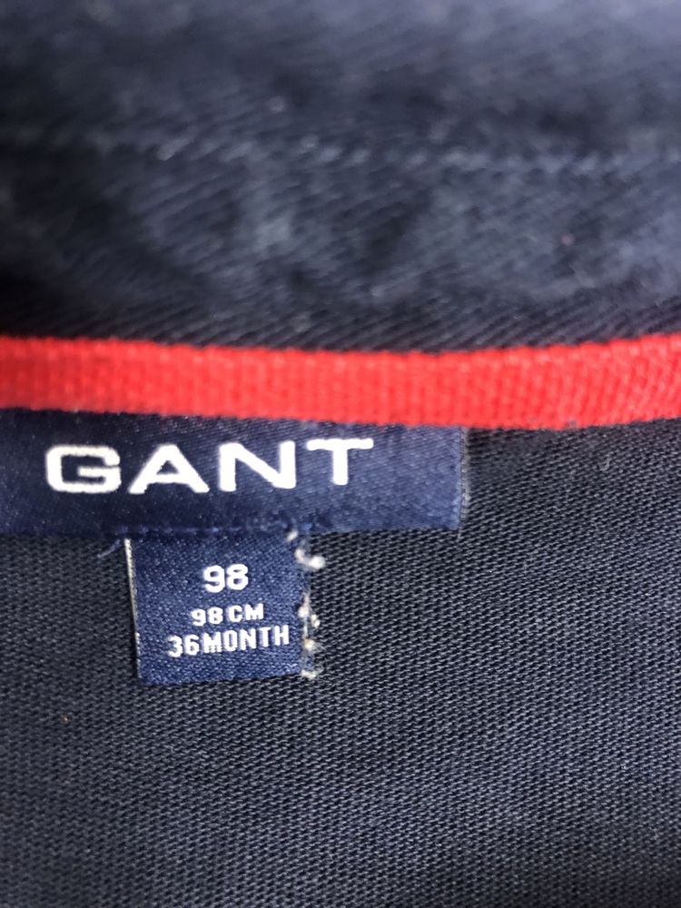 Polo marca Gant tamanho 3 anos