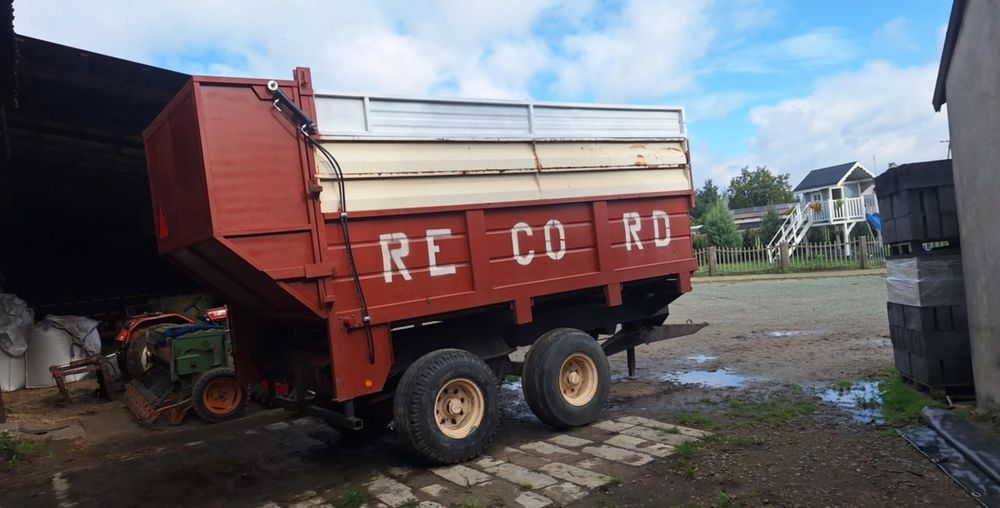 Wózek do kiszonki kukurydzy przyczepa do zboża record