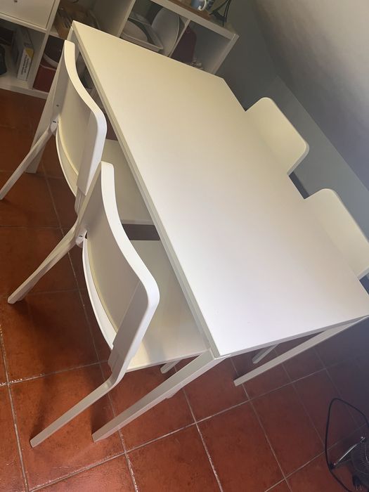 Mesa branca ikea