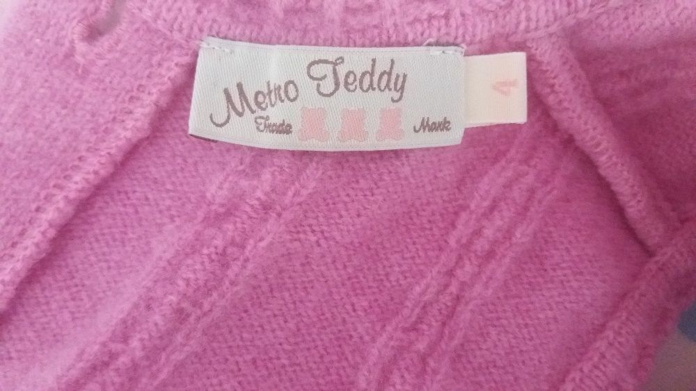 Vestido da marca Metro Kids, tamanho 4 anos.