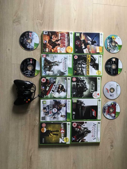 1 x PAD na kablu  + GRY do XBOX360