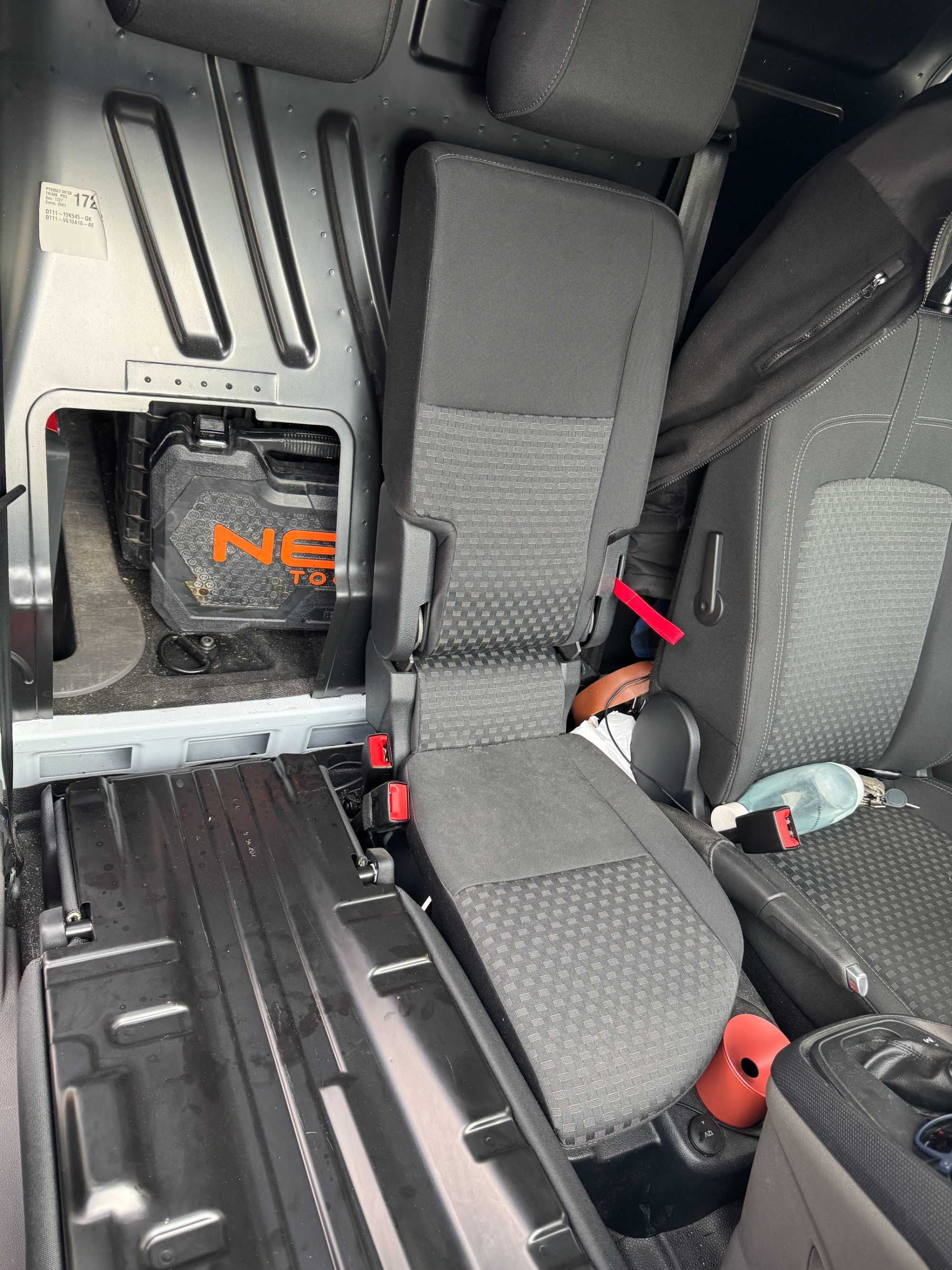 CESJA - FORD Transit Connect Van automat , L2