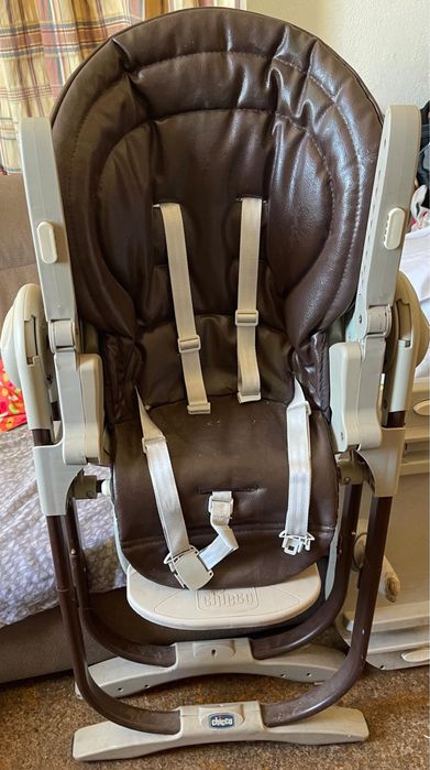 Cadeira de Papa Chicco Polly