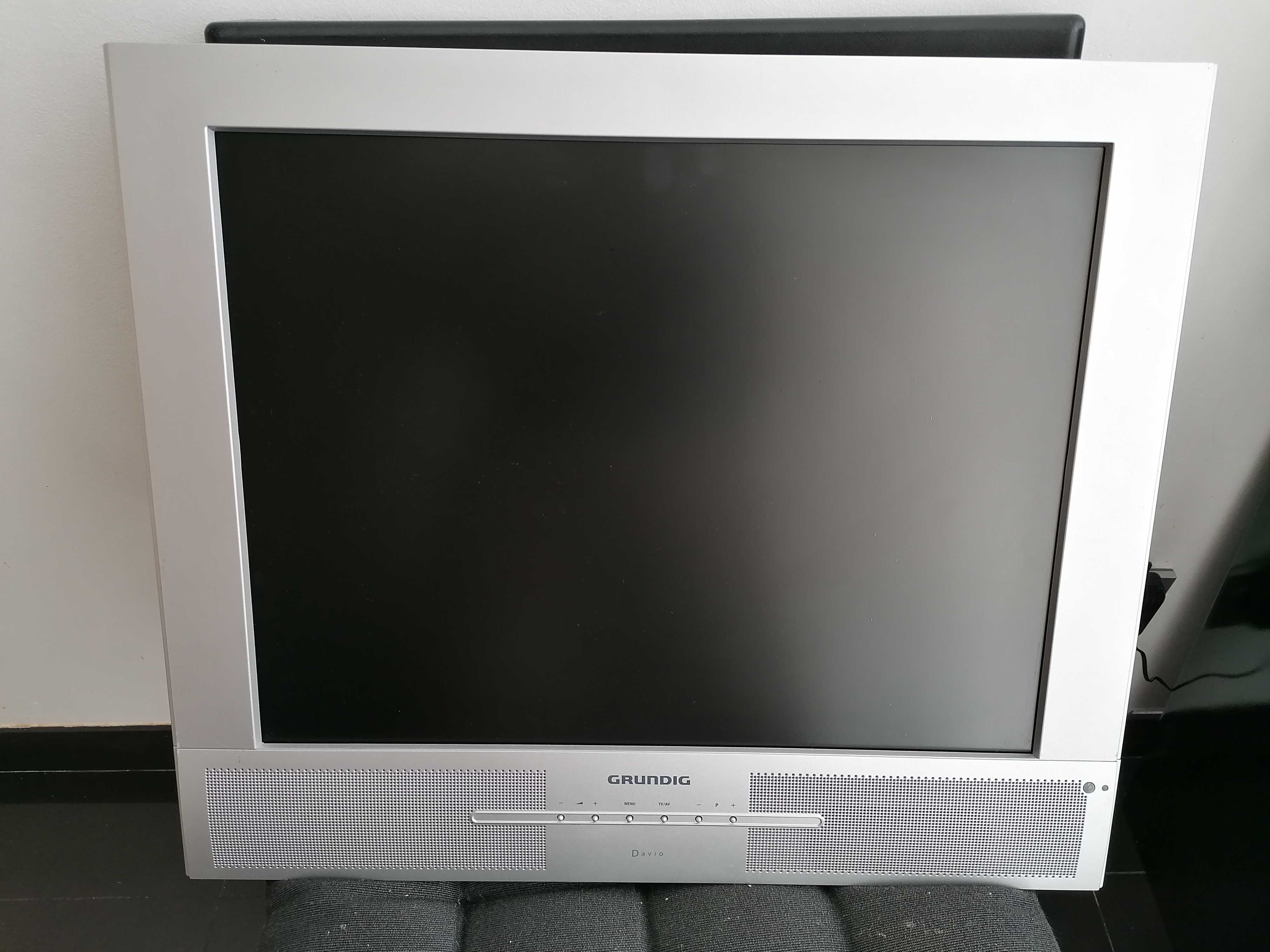 TV Grundig Davio 20