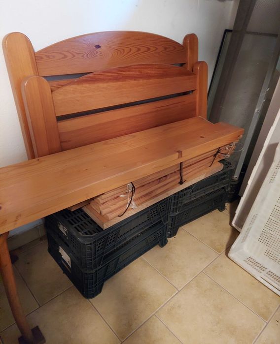 Solidne grube drewniane łóżko 90x200cm