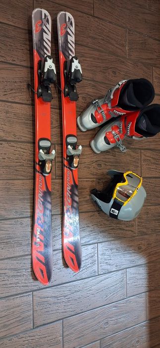 Buty narciarskie + narty + kask + google