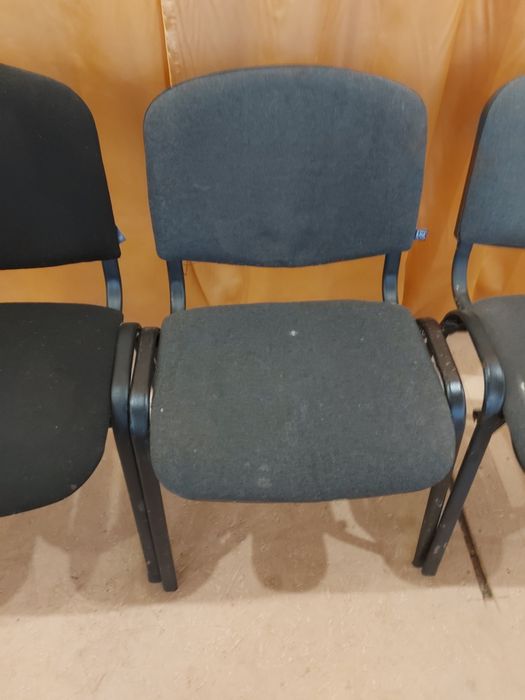 Стільці фісні б/у
