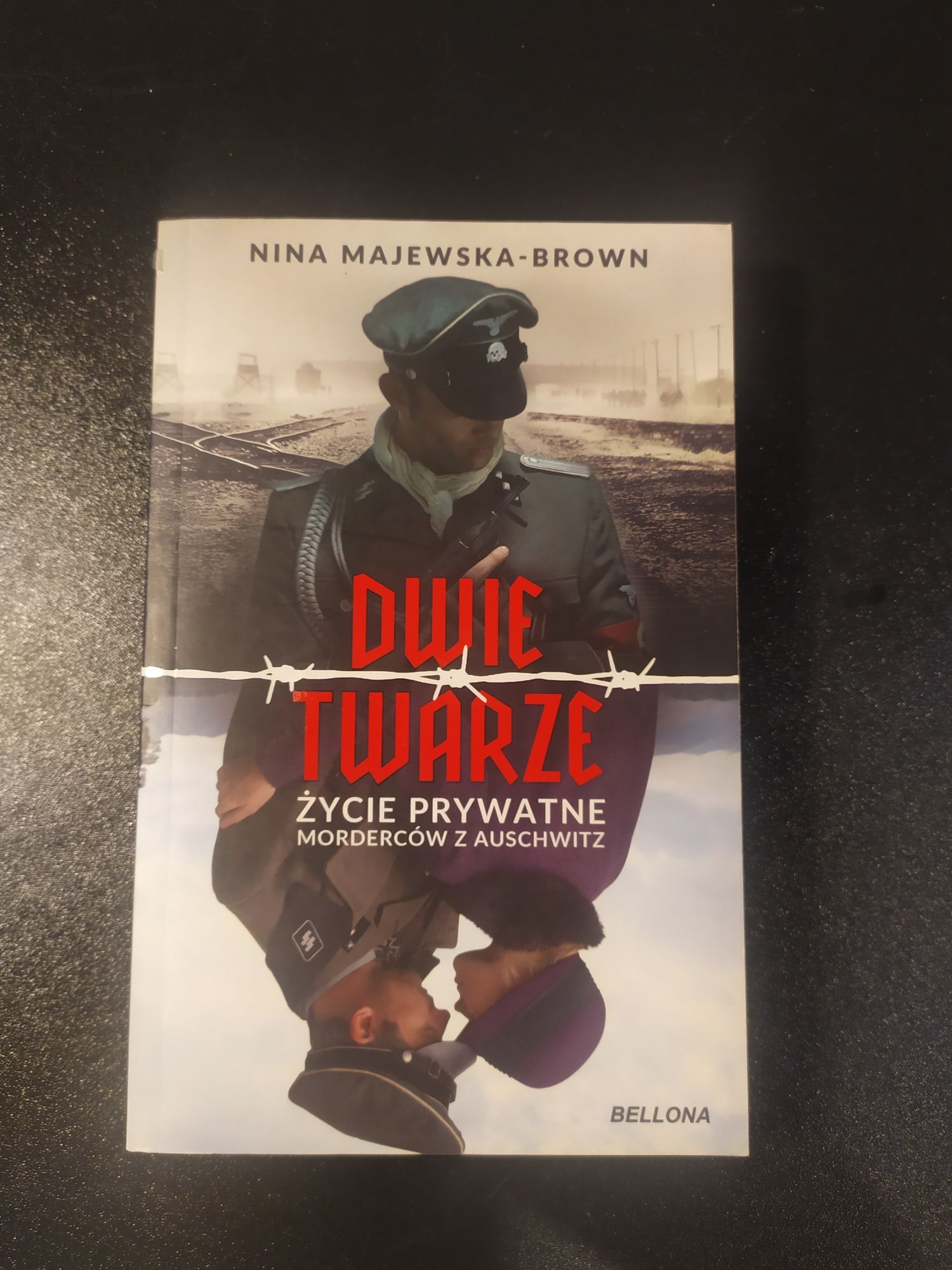 Dwie twarze Nina Majewska-Brown