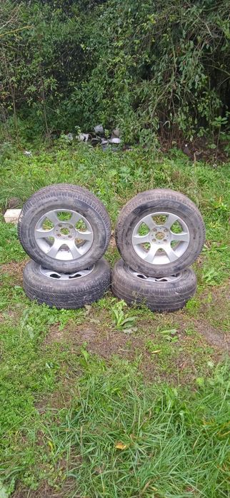 Продам диски з літньою резиною.