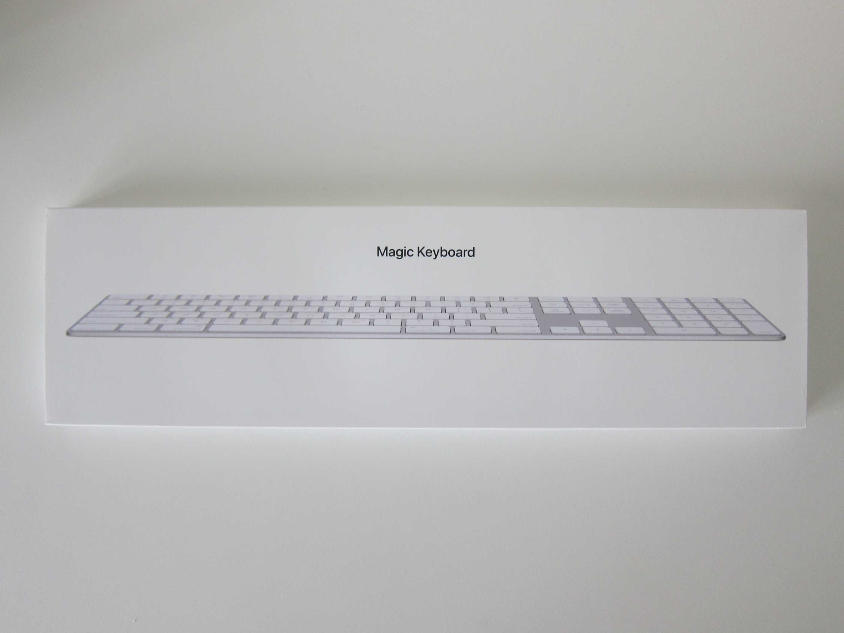 Apple Teclado Magic Keyboard com Touch ID (NOVO)