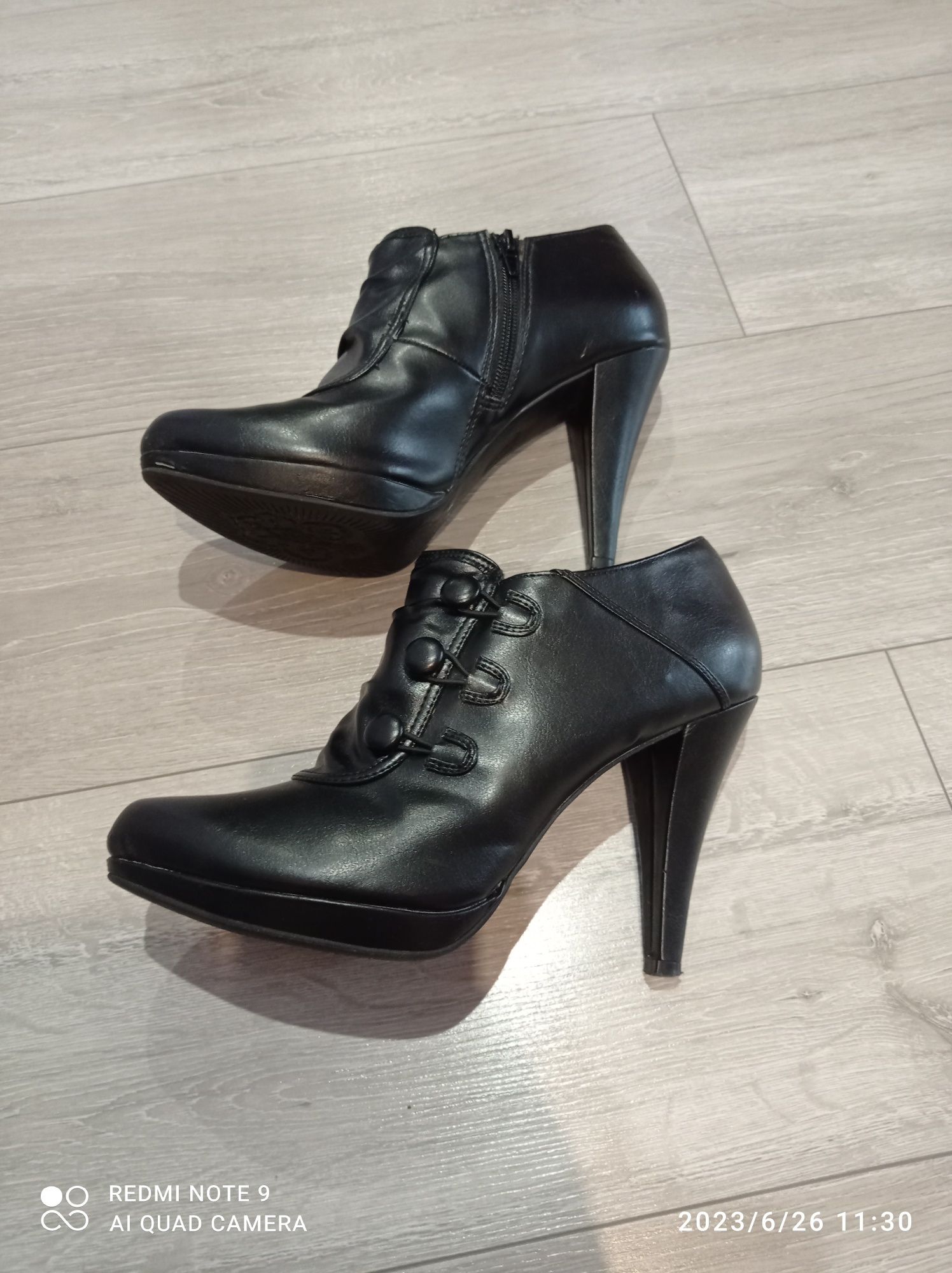 Buty damskie rozmiar 41