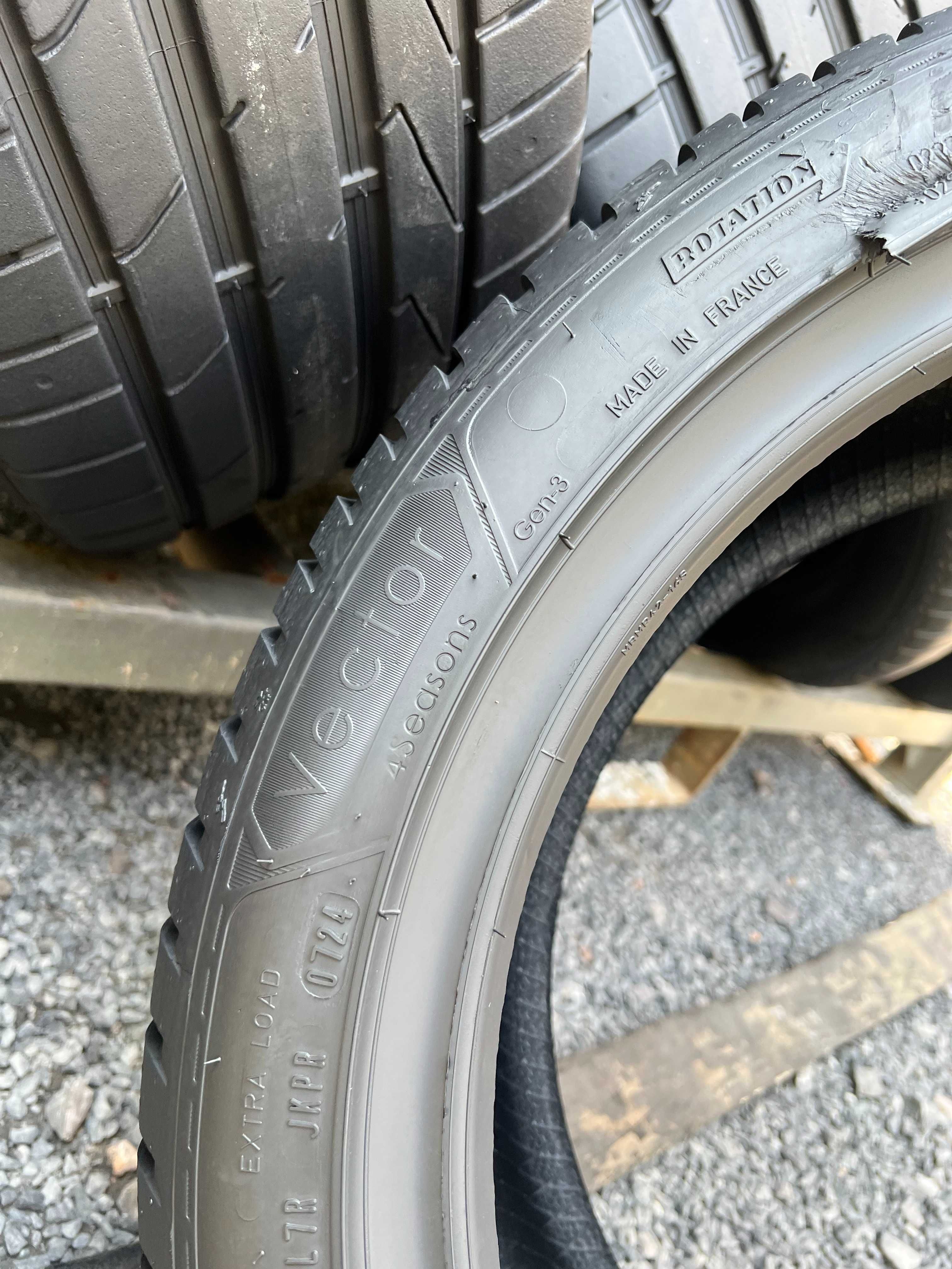Opona wielosezonowa 225/45/R17 Goodyear Vector 4Seasons Gen3 - 1 szt