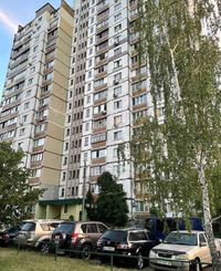 Продаж 2-кім. квартири 57 м², вул. Миколи Закревского